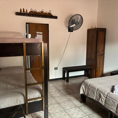 Cucu Haus Hostel ลากุมเบรซิตา ภายนอก รูปภาพ