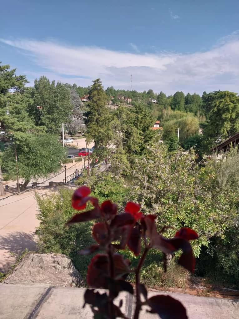 Cucu Haus Hostel ลากุมเบรซิตา ภายนอก รูปภาพ